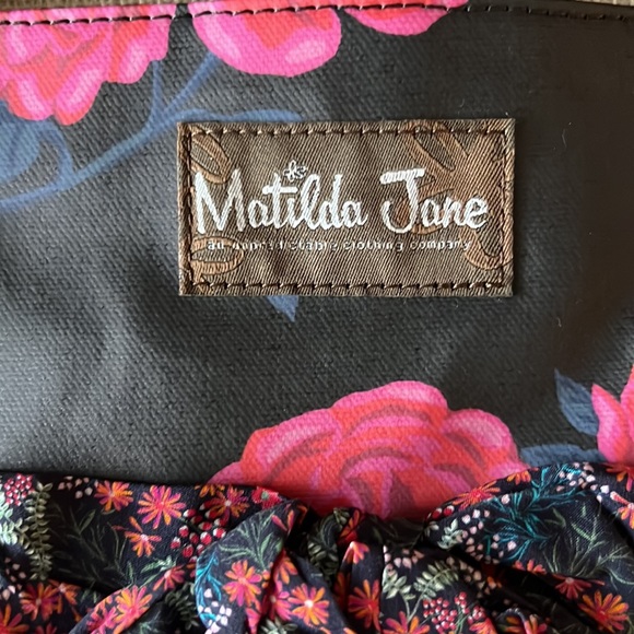 Matilda jane heartstrings tote - Picture 2 of 5